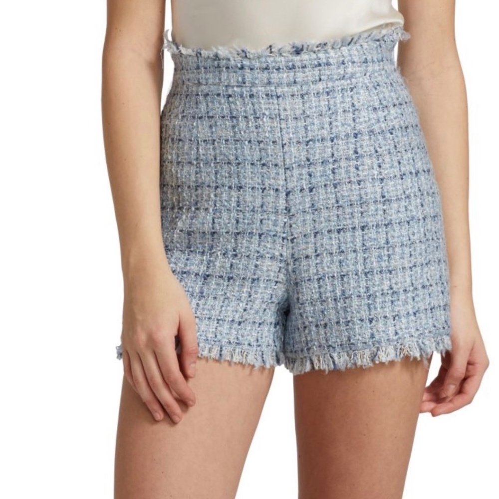 Cinq a Sept Coronado Tweed Shorts Side Zip Closure Size 8 Frayed Hem